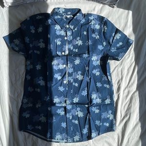 4 button down shirts